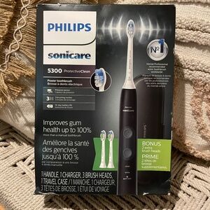 Philips Sonicare 5300 ProtectiveClean Electric Toothbrush Set